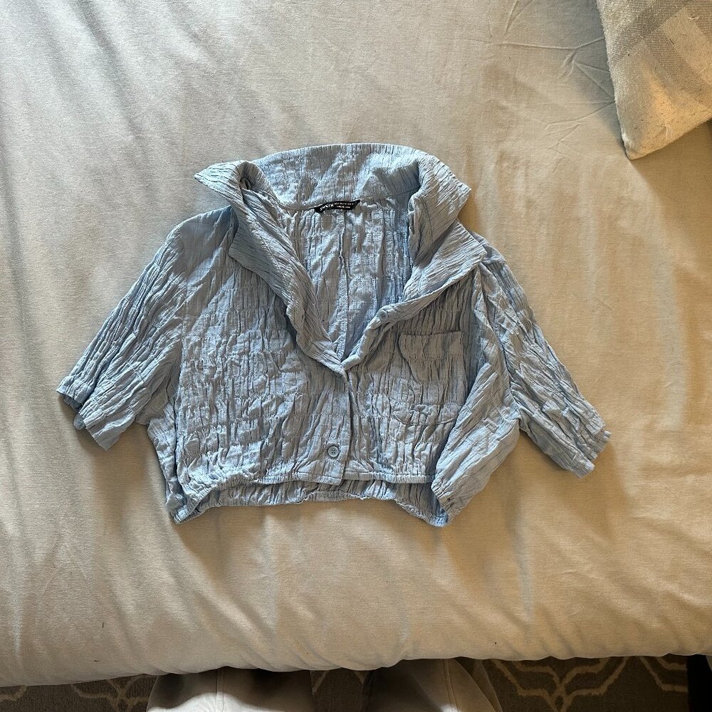 Shein Blue crinkle crop top, Size L
